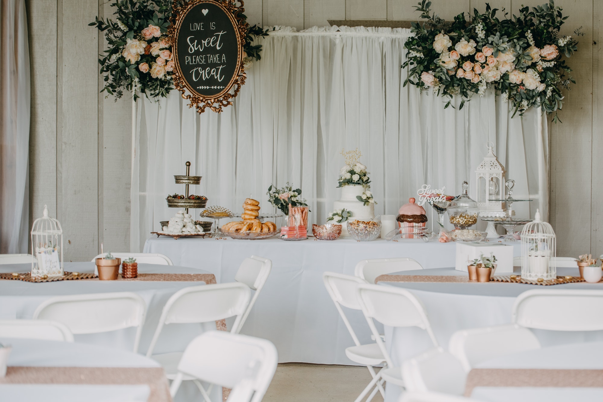 Barn wedding details